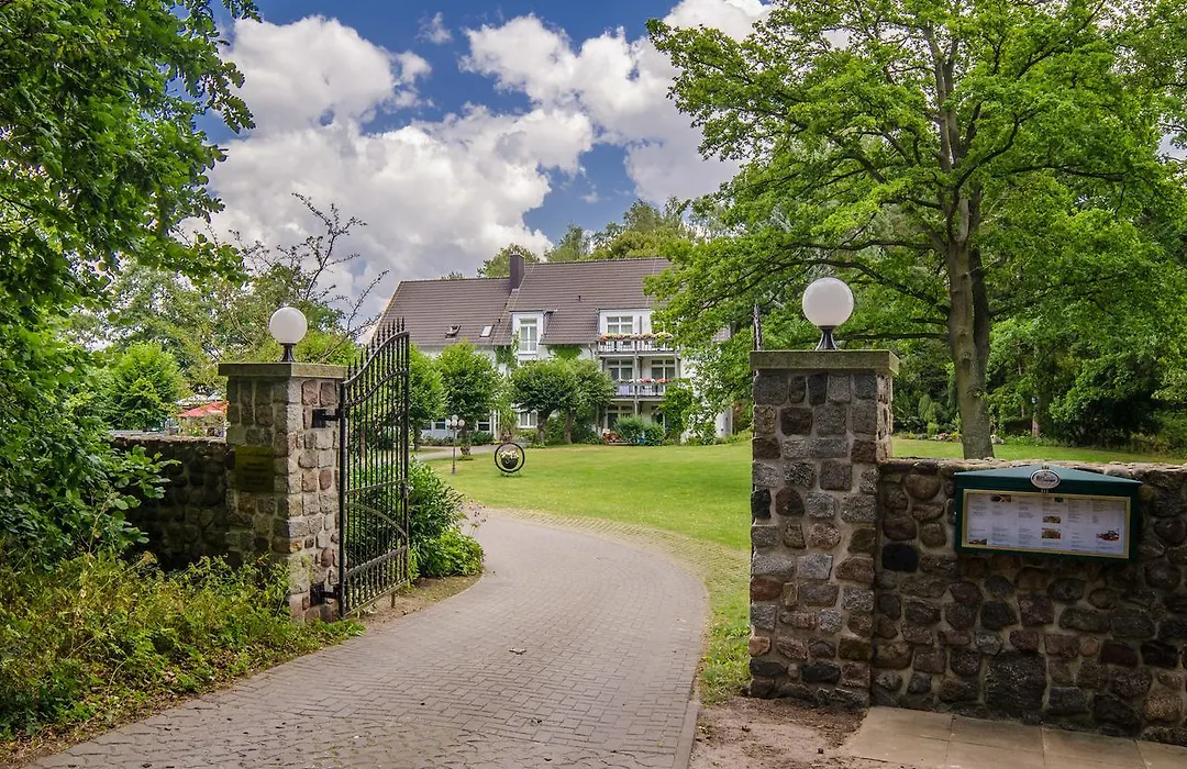 Seehotel Lindenhof-1